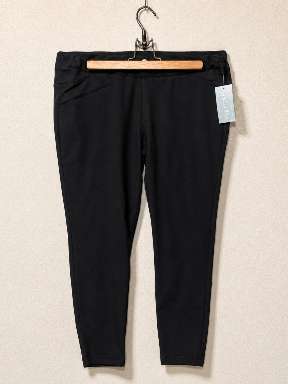 intro. Black Women's Jeggings